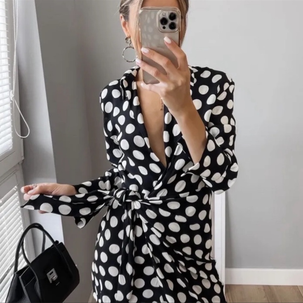 Zara Black & White Large Polka Dot Collared Long Sleeve Full Wrap Mini Dress